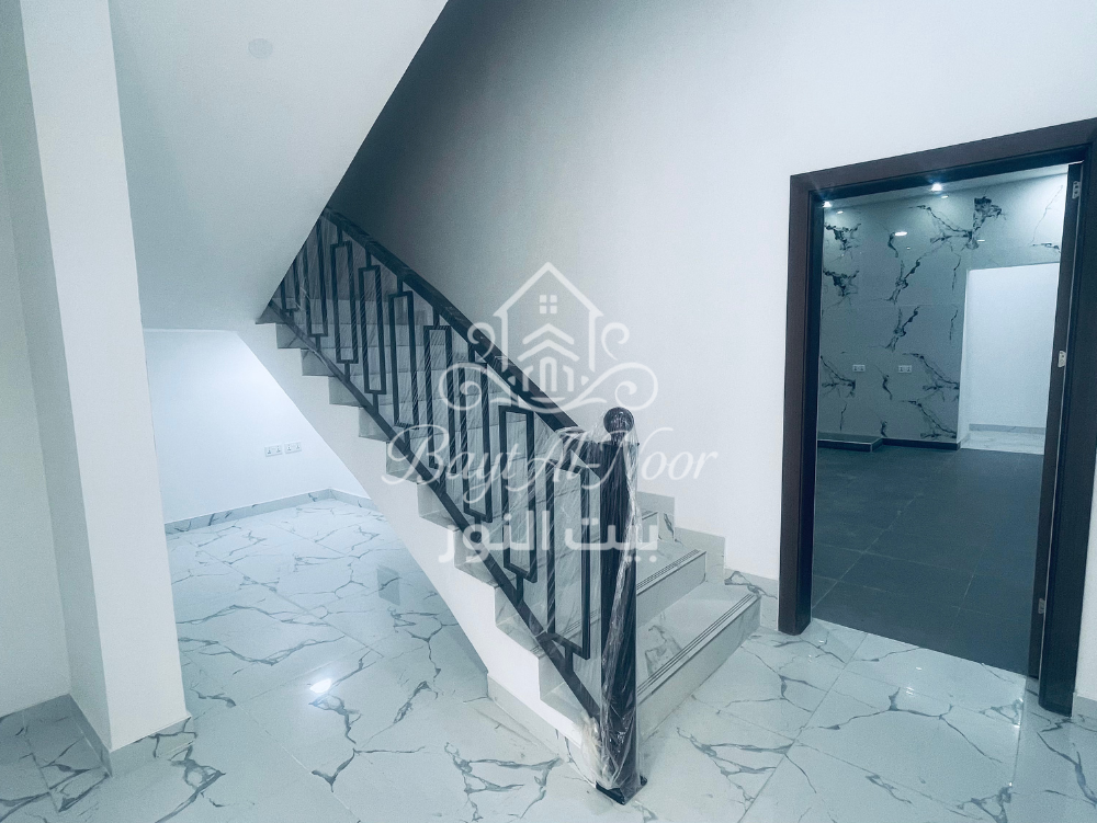 For Sale: Spacious 6-Bedroom Villa Ideal for Families – Al Maabilah 8 | REF HO3014