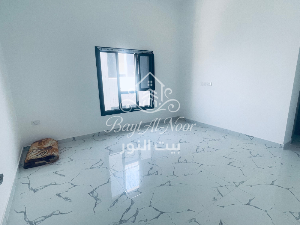 For Sale: Affordable 6-Bedroom Villa with 7 Bathrooms – Al Maabilah 8 | REF HO3015