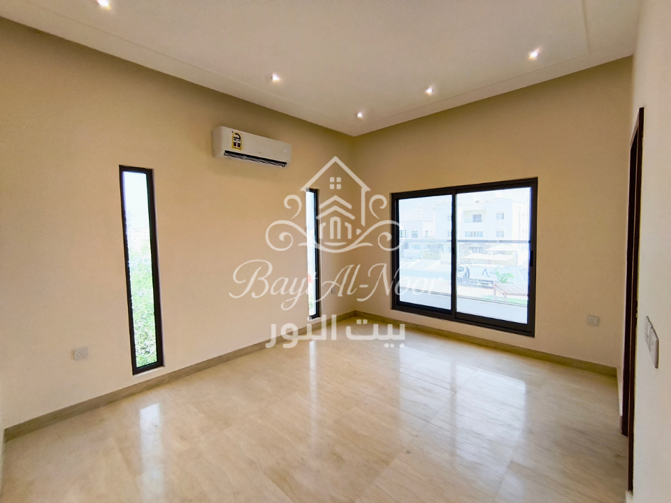 For Sale: Spacious 10-Bedroom Villa with Basement – Al Ansab | REF HO3016