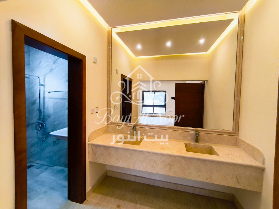 For Sale: Spacious 10-Bedroom Villa with Basement – Al Ansab | REF HO3016