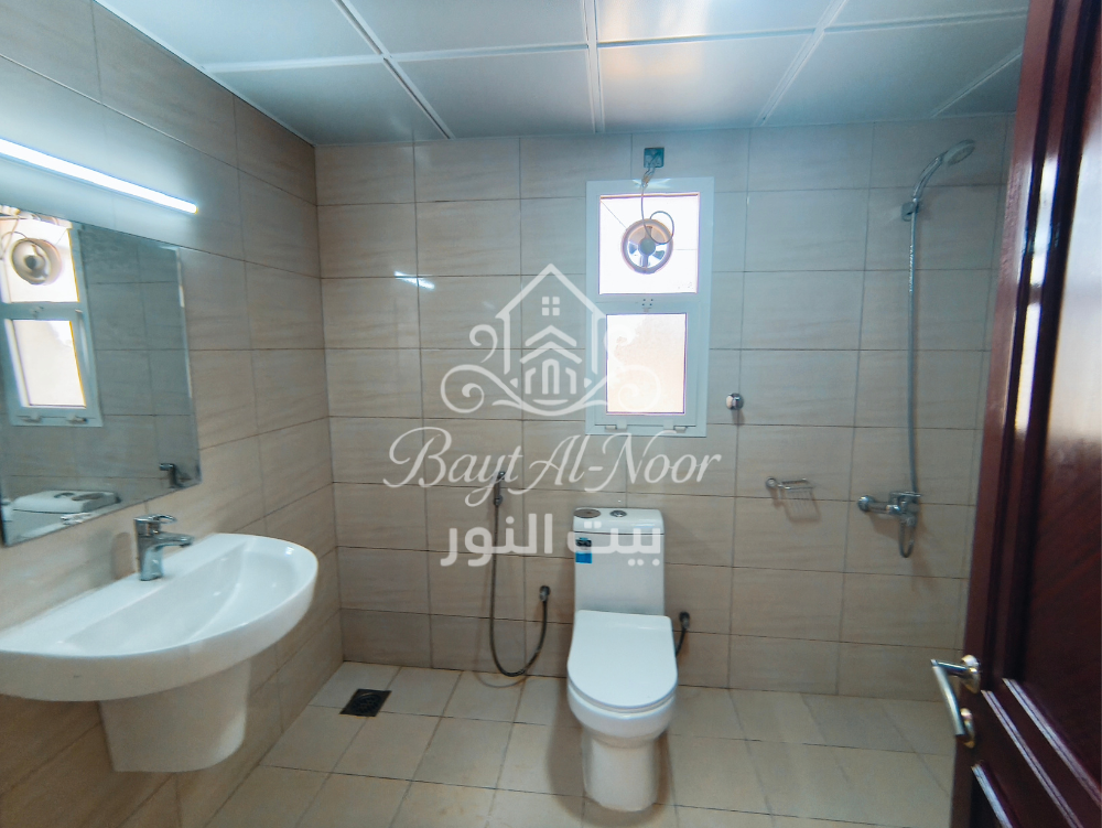 For Rent: Spacious 5-Bedroom Penthouse – Mina Al Fahal | REF WT2121