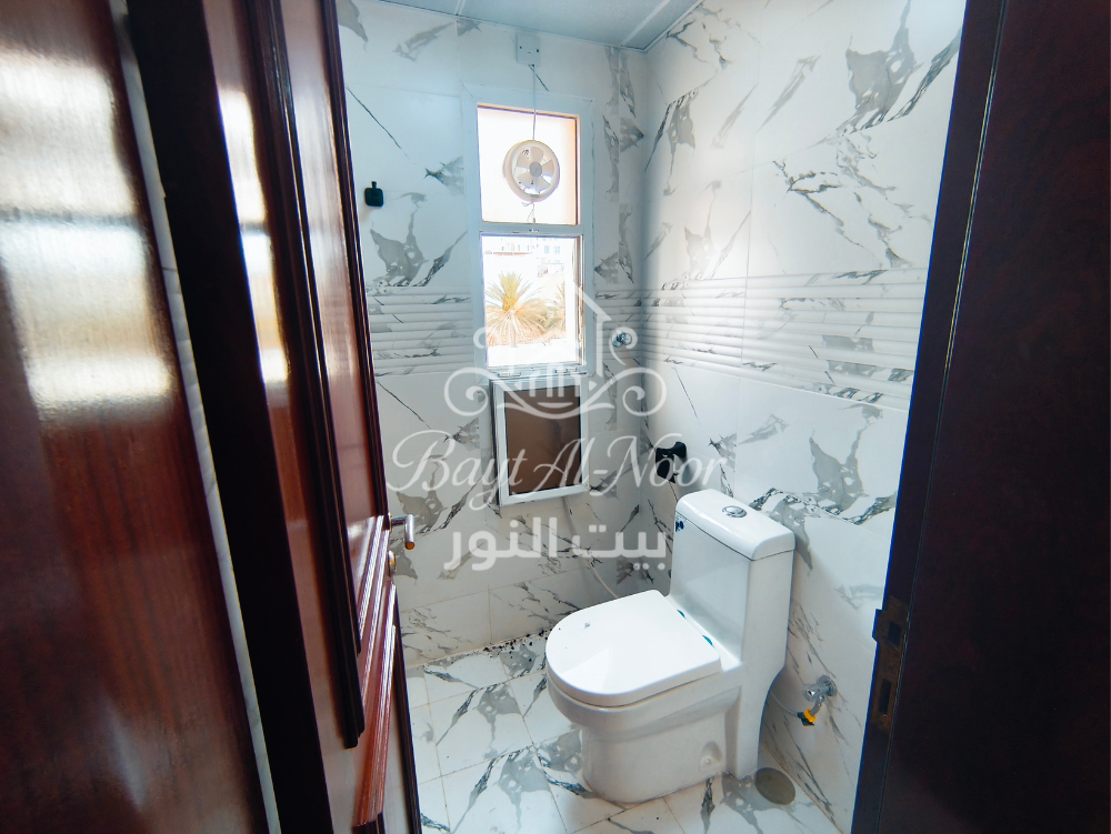 For Rent: Spacious 5-Bedroom Penthouse – Mina Al Fahal | REF WT2121