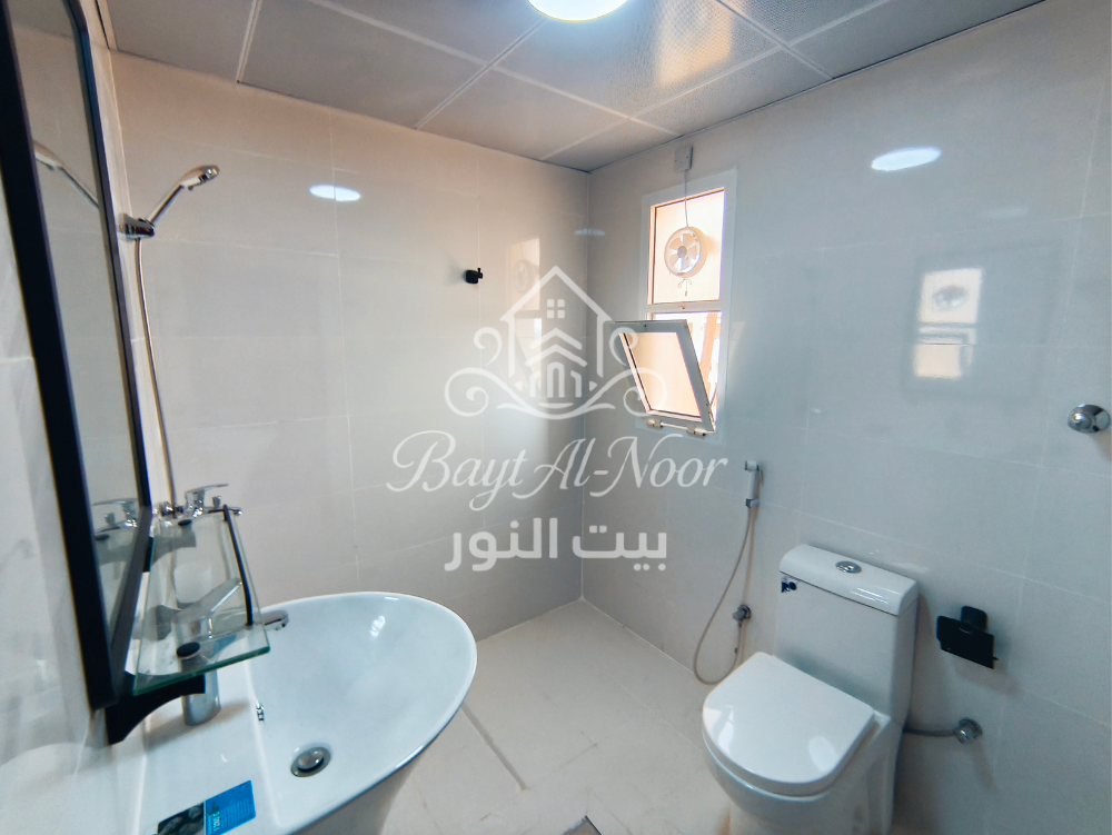For Rent: Spacious 5-Bedroom Penthouse – Mina Al Fahal | REF WT2121