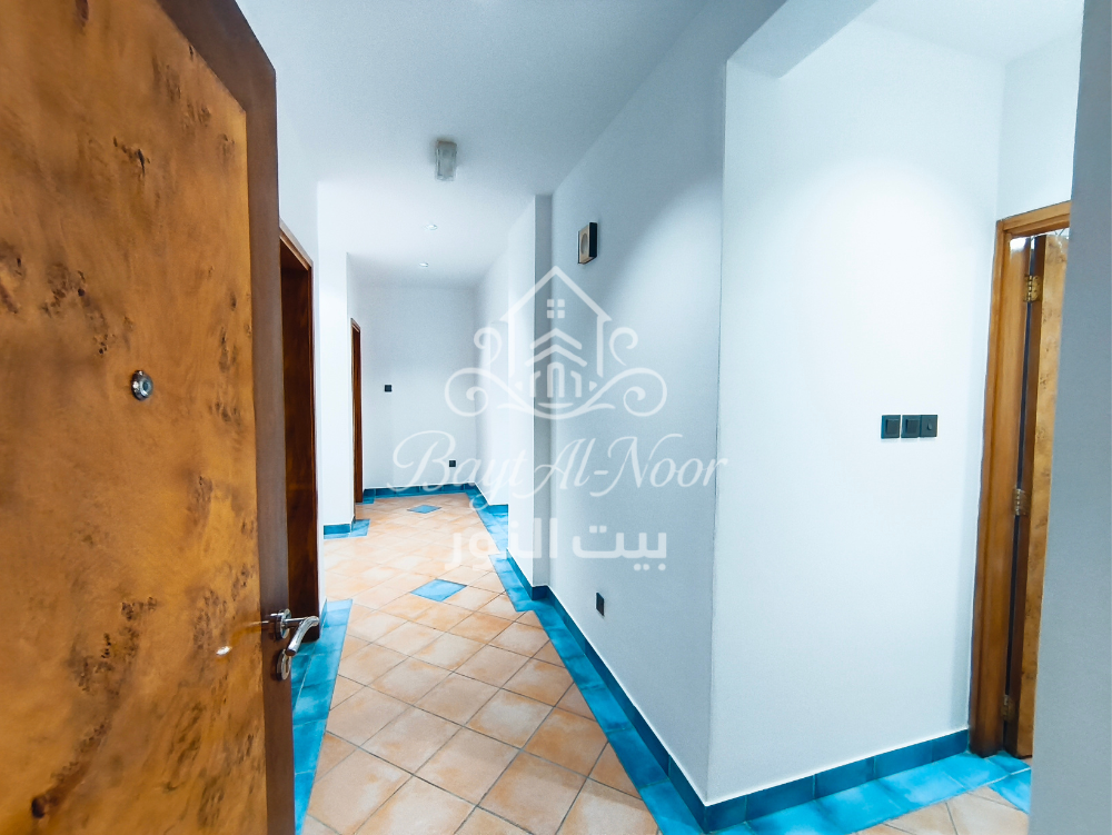 For Rent: Spacious 2-Bedroom Flat in Prime Location – Shati Al Qurum | REF WT2123