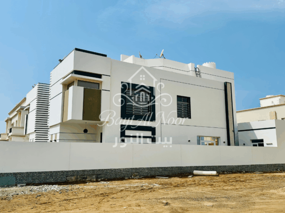 For Sale: 5+1 Bedroom Twin Villa with Multiple Parking Options | REF SS3005