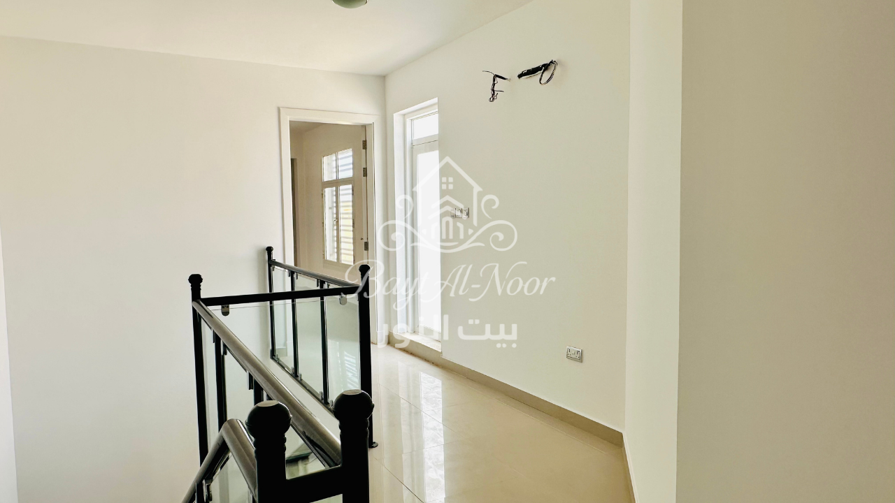SS3005-16 For Sale: 5+1 Bedroom Twin Villa with Multiple Parking Options | REF SS3005