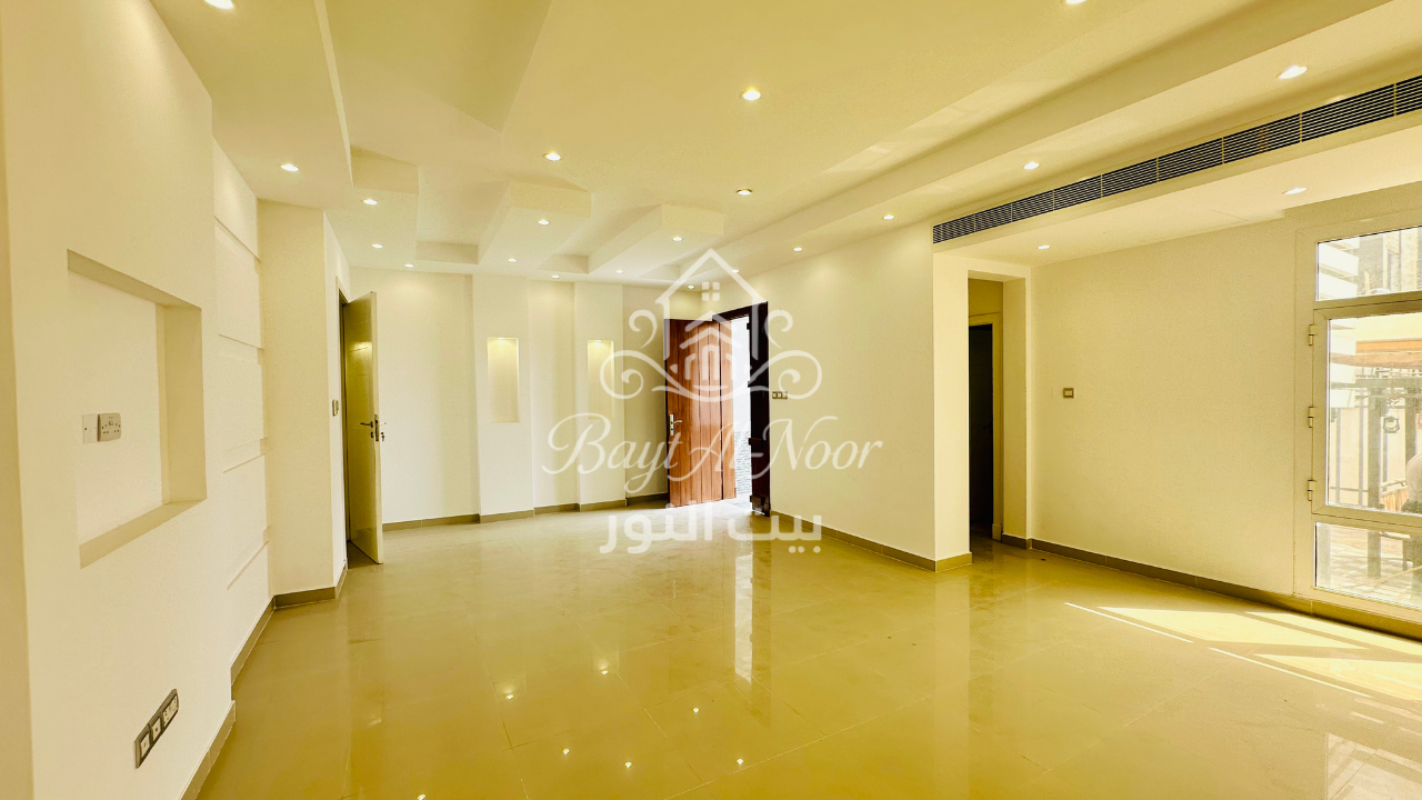 SS3005-4 For Sale: 5+1 Bedroom Twin Villa with Multiple Parking Options | REF SS3005