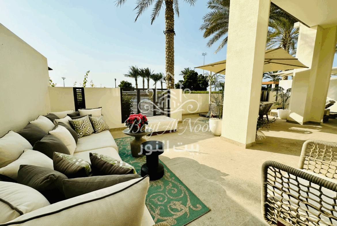 For Sale: Luxury 2-Bedroom Flats with Underground Parking | REF SS3007