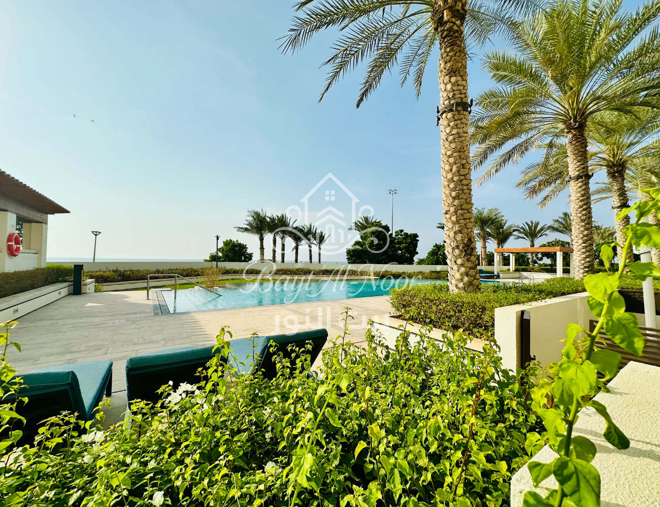 SS3007-12 For Sale: Luxury 2-Bedroom Flats with Underground Parking | REF SS3007