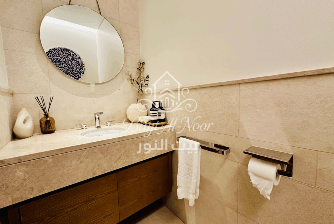 For Sale: Luxury 2-Bedroom Flats with Underground Parking | REF SS3007