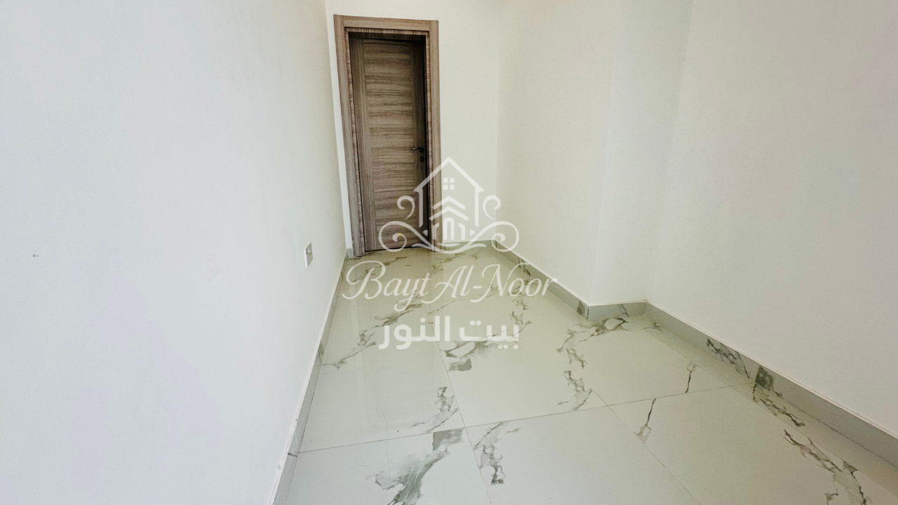 SS3008-7 For Sale: Spacious 5+1 Bedroom Villa with Private & Canopy Parking | REF SS3008