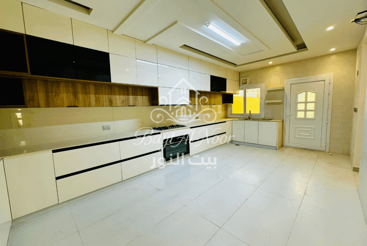 For Sale: 5-Bedroom Twin Villa with Maid’s Room & Spacious Living in Al Khoud 5 | REF SS3011