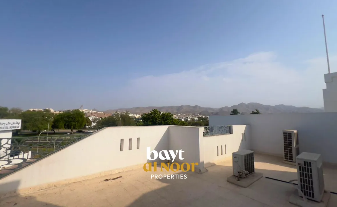 For Rent: Elegant 6-Bedroom Villa in Shatti Al Qurum | REF WT2132