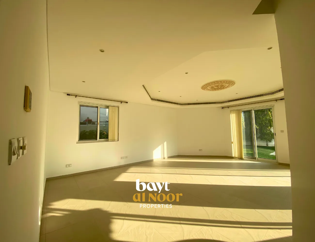 For Rent: Spacious 4+1 Bedroom Standalone Villa with Large Plot in Al Mouj | REF KT5021