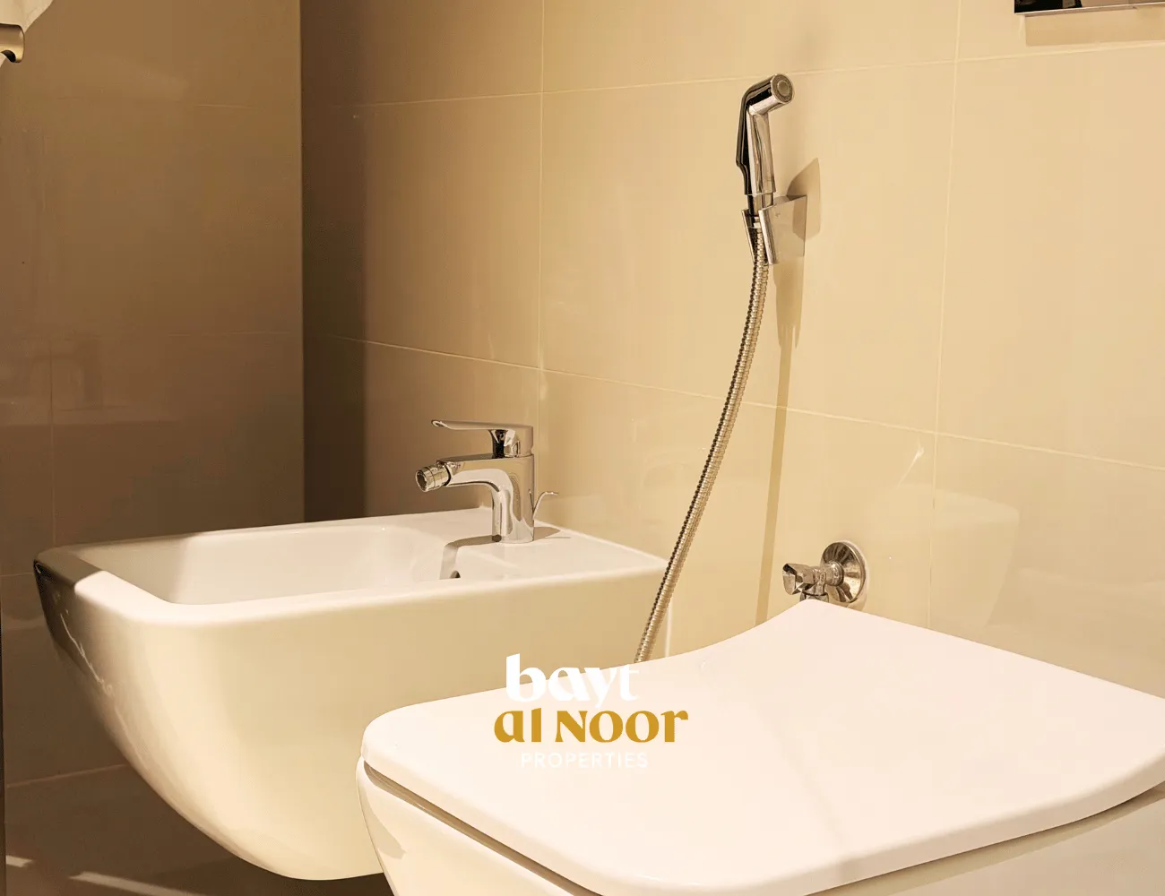 For Sale: Furnished 1-Bedroom Residential Flat with View in Al Mouj (Juman One) | REF KT5026