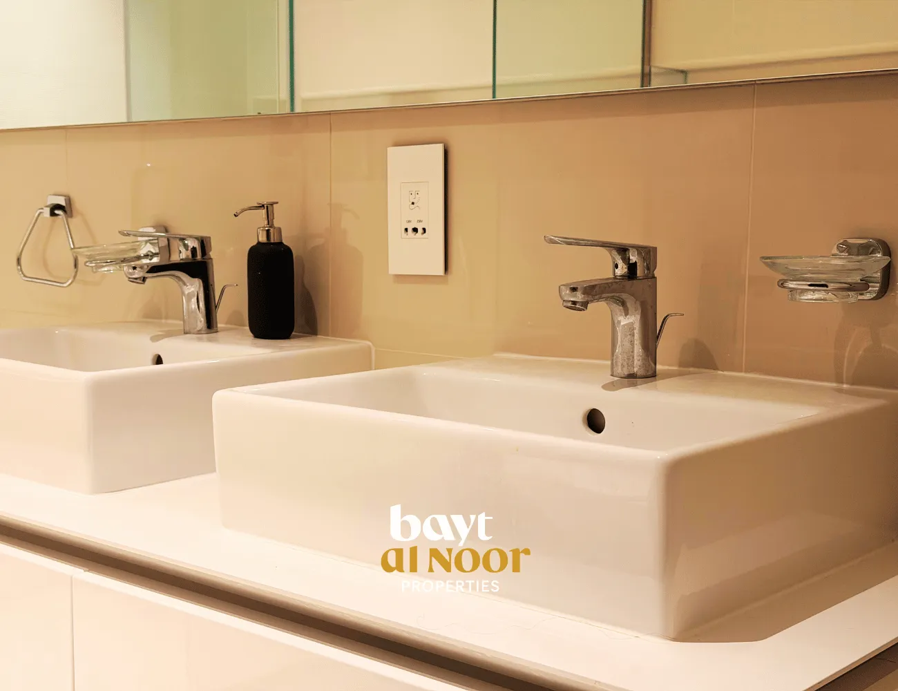 For Sale: Furnished 1-Bedroom Residential Flat with View in Al Mouj (Juman One) | REF KT5026