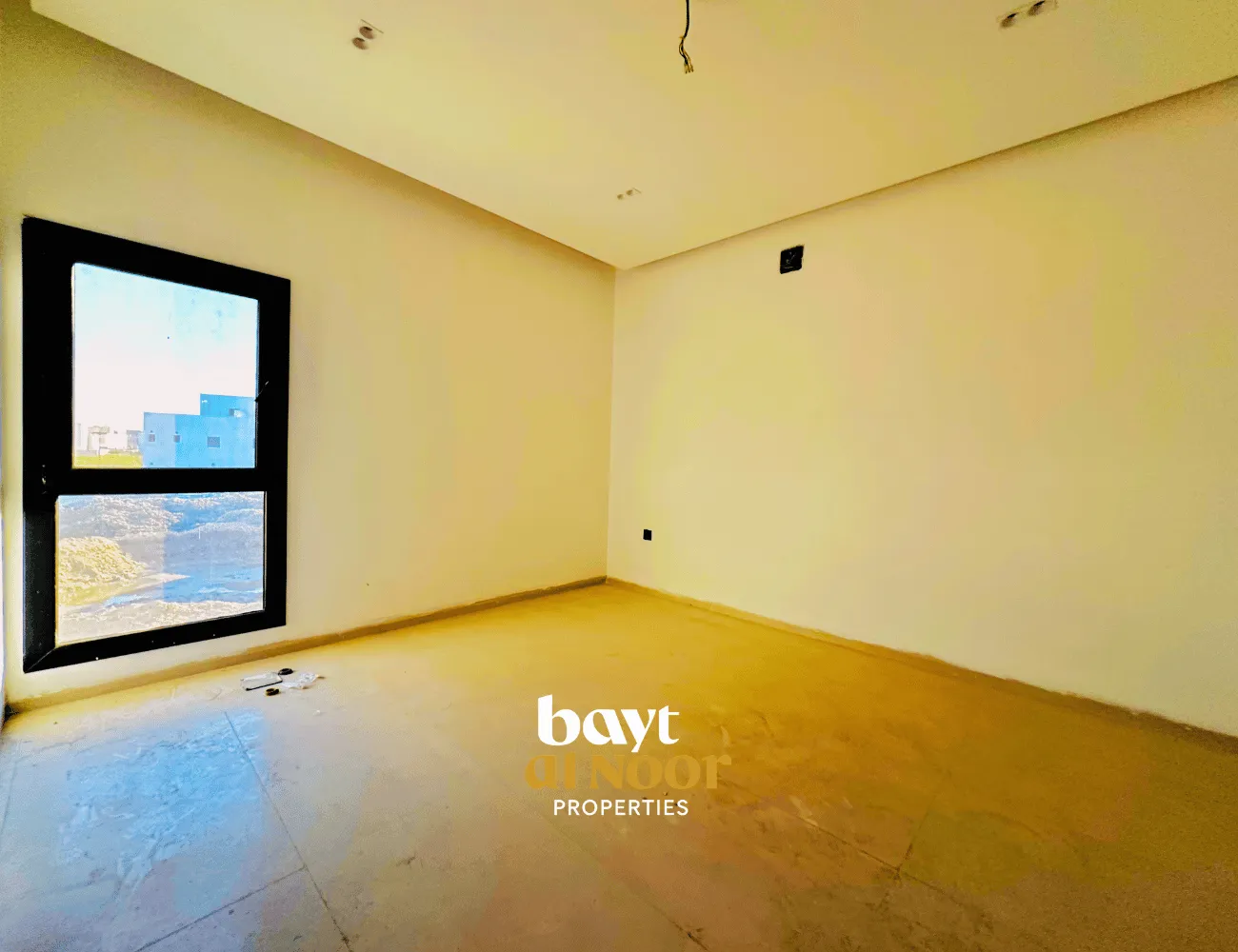 SS3021 -5 For Sale: Spacious 6-Bedroom Villa with Ample Parking in Al Seeb – Sur Al Hadid | REF SS3021