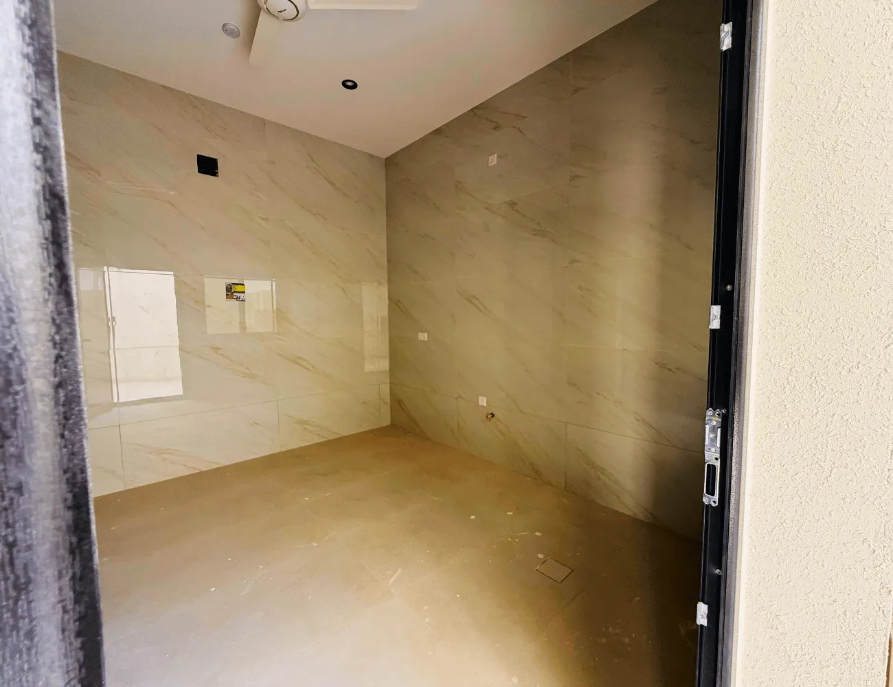 For Sale: 5-Bedroom Villa with Excellent Space in Al Seeb – Sur Al Hadid | REF SS3022