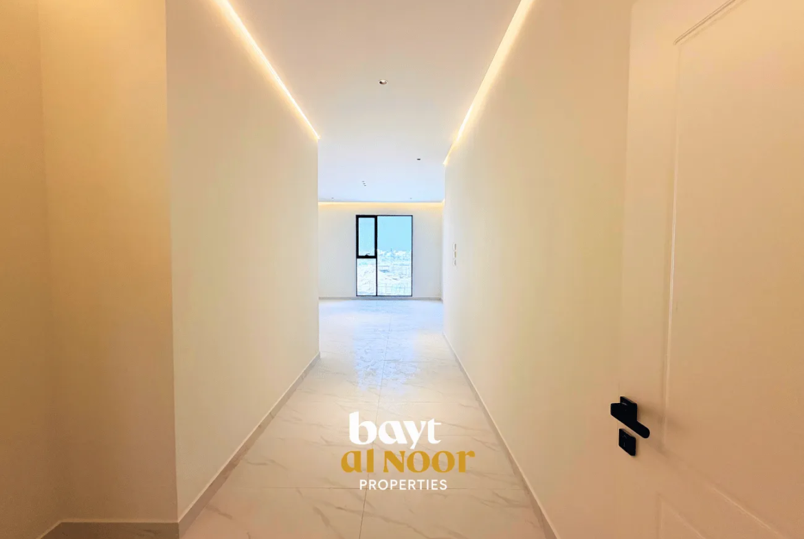 For Sale: 5-Bedroom Villa with Excellent Space in Al Seeb – Sur Al Hadid | REF SS3022