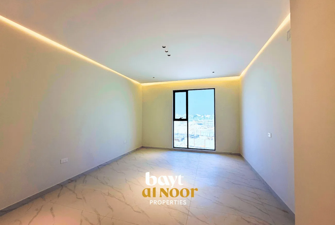For Sale: 5-Bedroom Villa with Excellent Space in Al Seeb – Sur Al Hadid | REF SS3022