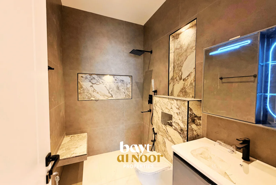 For Sale: 5-Bedroom Villa with Excellent Space in Al Seeb – Sur Al Hadid | REF SS3022