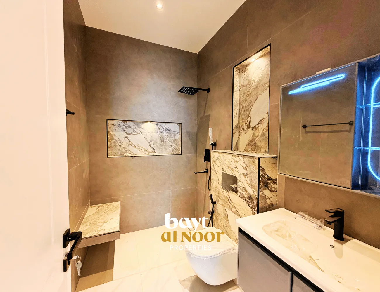 For Sale: 5-Bedroom Villa with Excellent Space in Al Seeb – Sur Al Hadid | REF SS3022