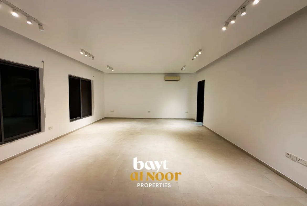For Rent: 3+1 Bedroom Townhouse in Prime Location Near Qurum Park | REF HO3046
