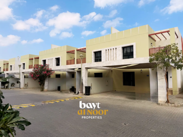 For Sale: 3+1 Bedroom Townhouse in Seeb – Dar Al Zain Compound | REF SS3025