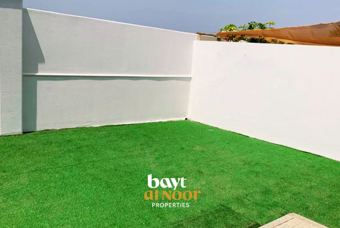 For Sale: 3+1 Bedroom Townhouse in Seeb – Dar Al Zain Compound | REF SS3025