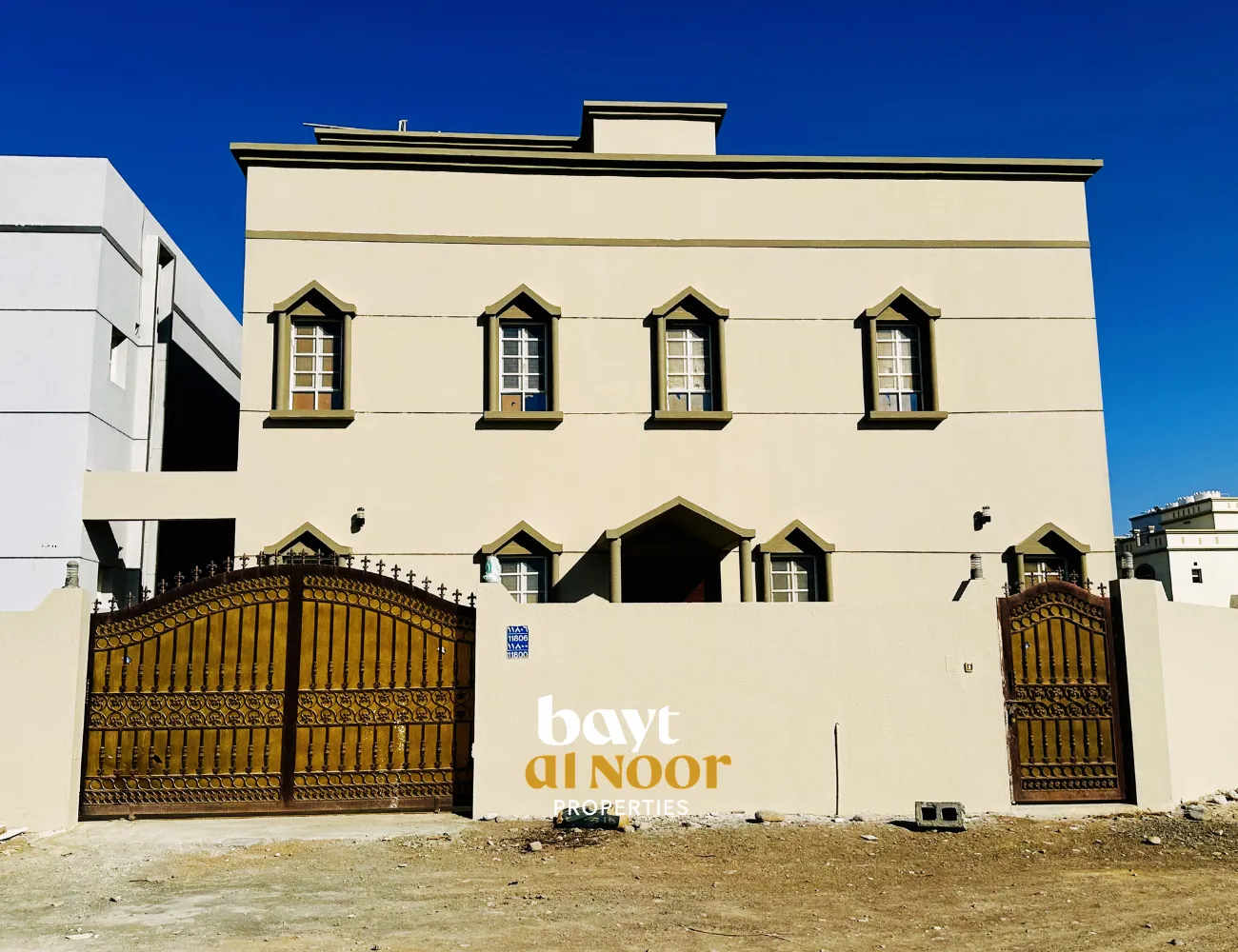 For Sale: Spacious 5-Bedroom Villa in Maabilah 8 | REF SS3032