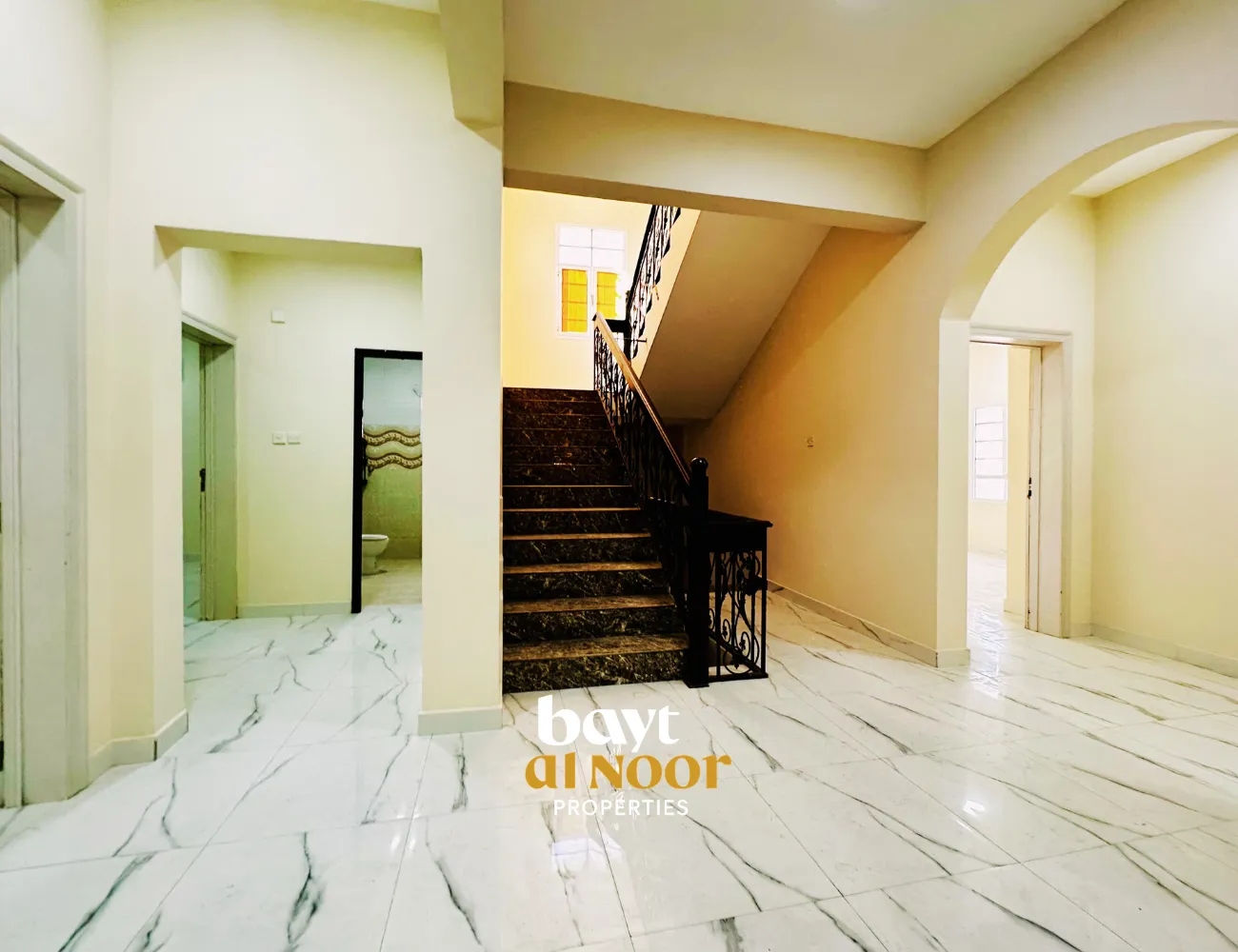For Sale: Spacious 5-Bedroom Villa in Maabilah 8 | REF SS3032