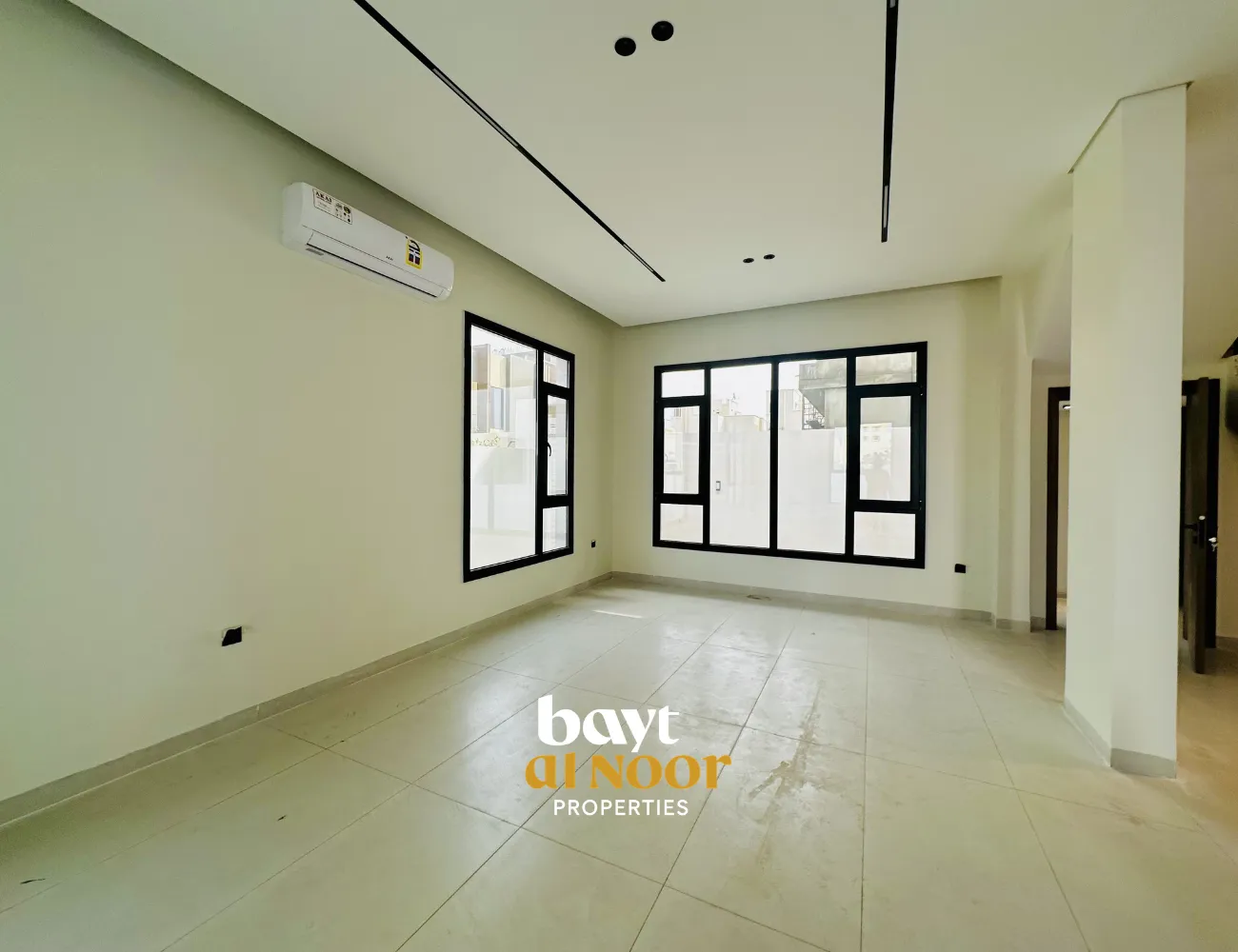 For Sale: Elegant 6-Bedroom Villa with Modern Finishing in Al Khoud 4 | REF SS3035