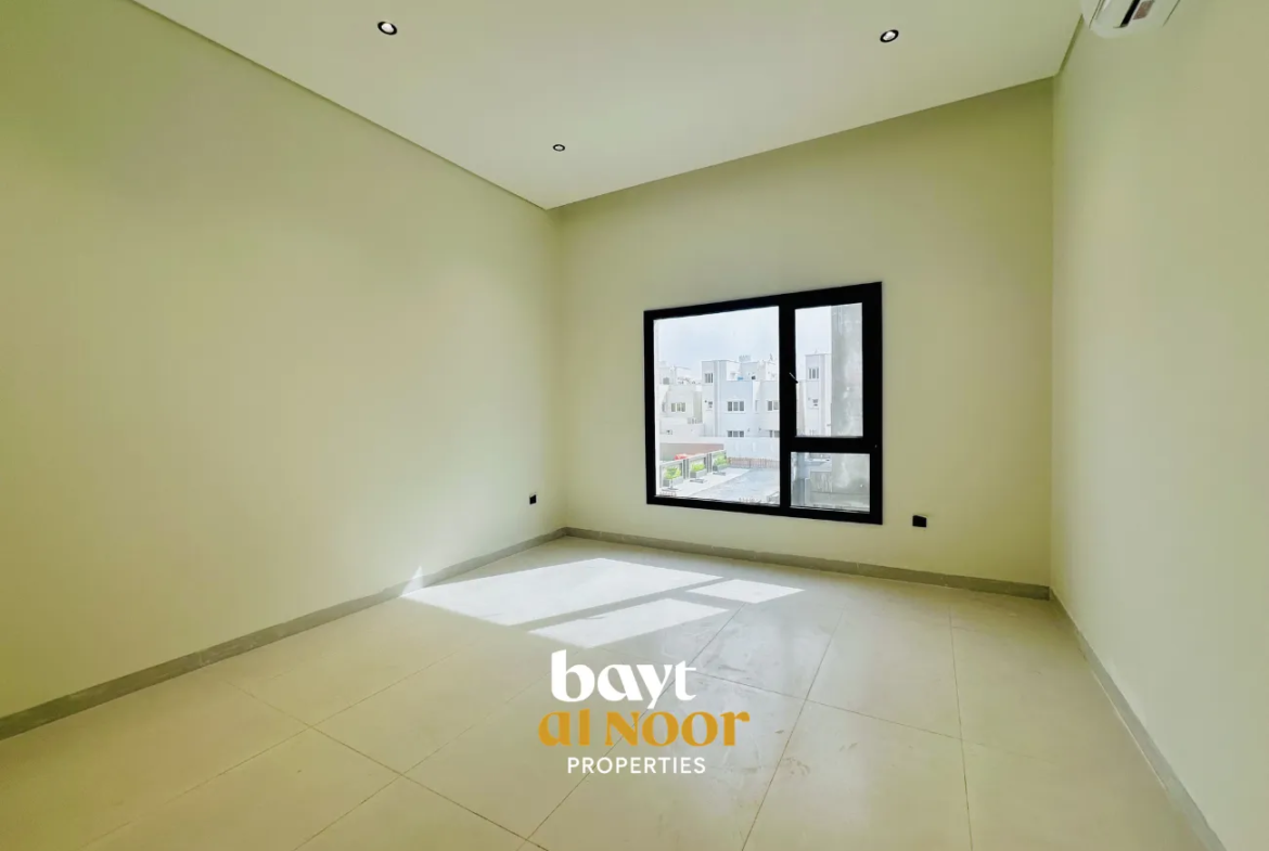 For Sale: Elegant 6-Bedroom Villa with Modern Finishing in Al Khoud 4 | REF SS3035