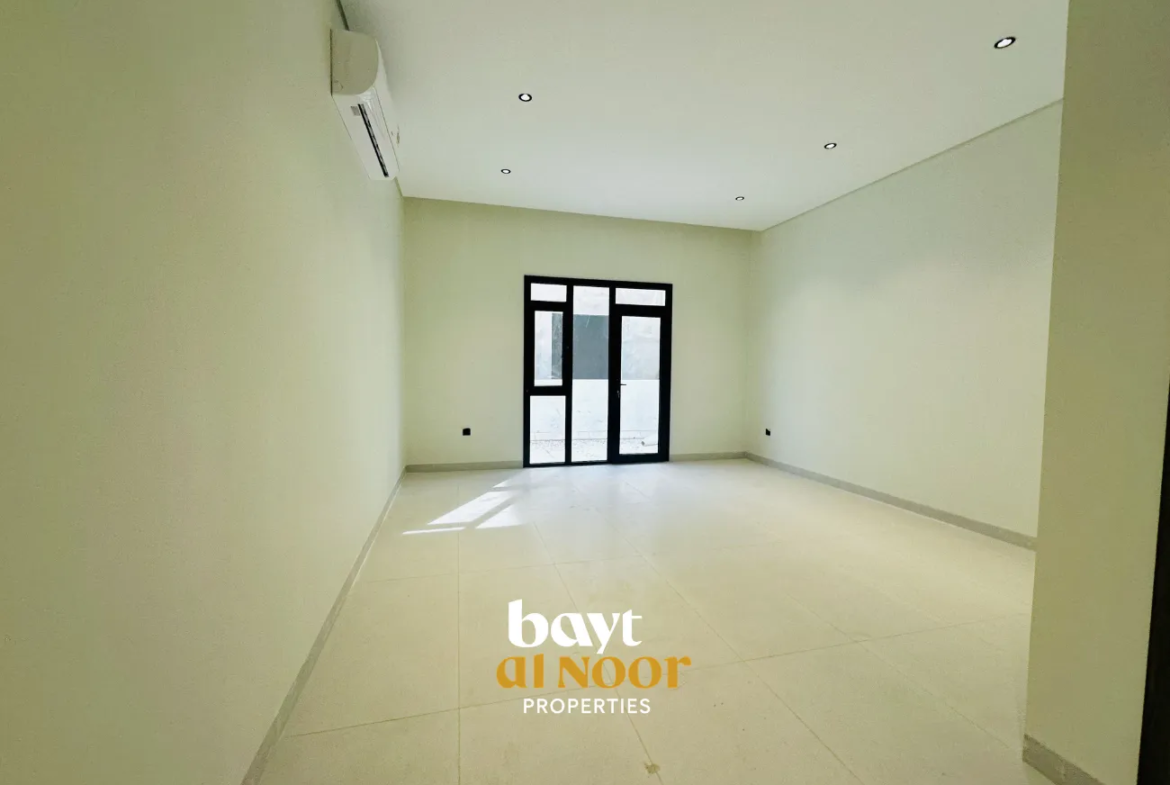For Sale: Elegant 6-Bedroom Villa with Modern Finishing in Al Khoud 4 | REF SS3035