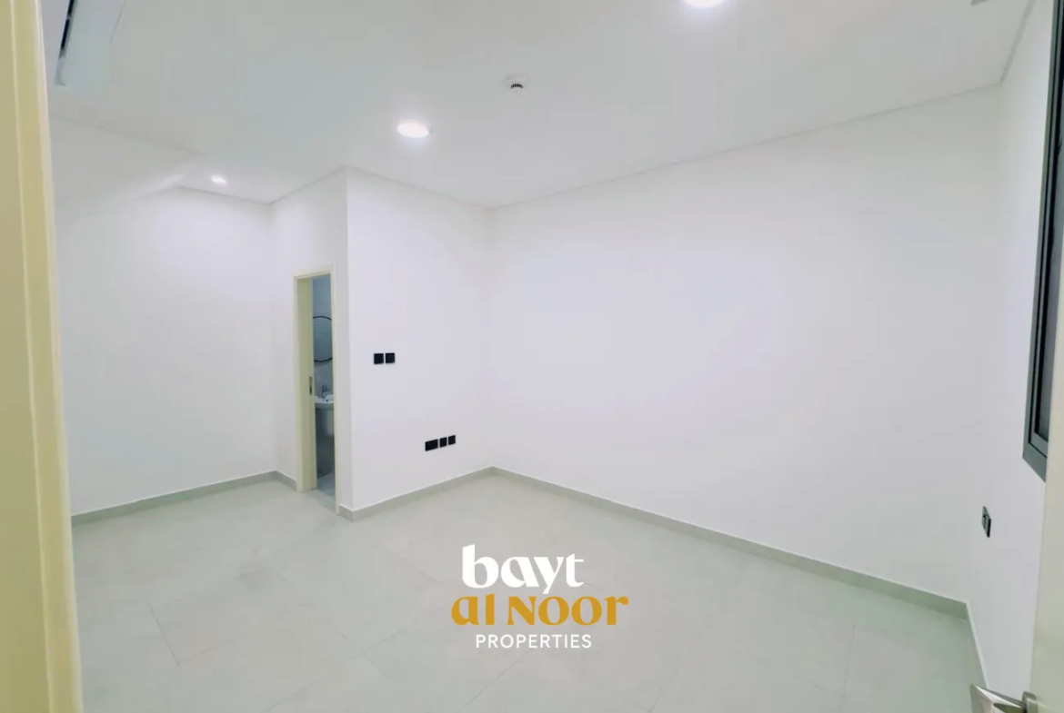 For Rent: BRAND NEW 2-Bedroom Penthouse Duplex in Azaiba North | REF WT2142