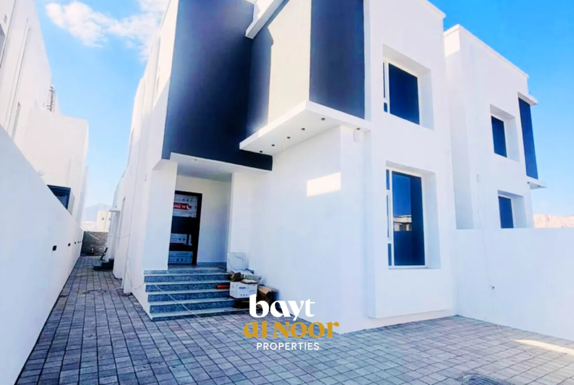 For Sale: Affordable 4-Bedroom Villa in Al Amerat | REF SS3037