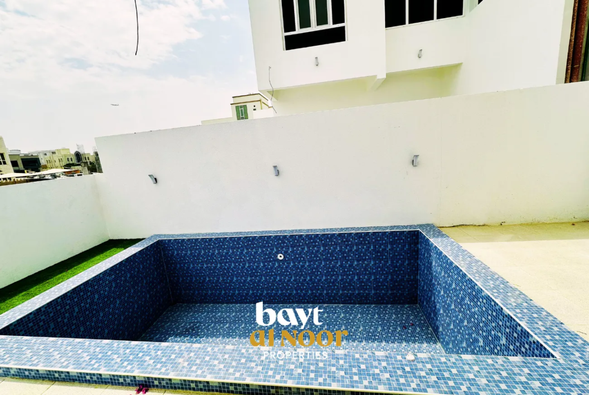 For Sale: Spacious 4+1 Bedroom Twin Villa in Al Khoud 7 | REF SS3042