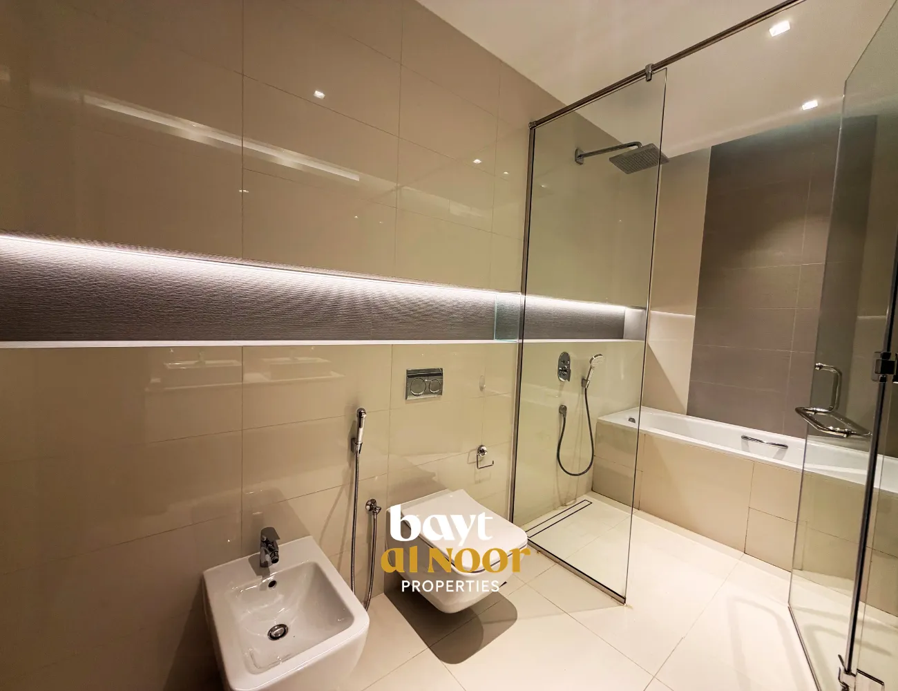For Rent: Modern 2+1 Bedroom Flat in Al Mouj | REF KT5028