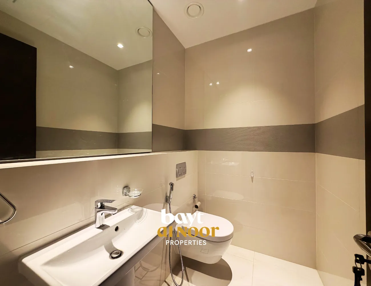 For Rent: Modern 2+1 Bedroom Flat in Al Mouj | REF KT5028