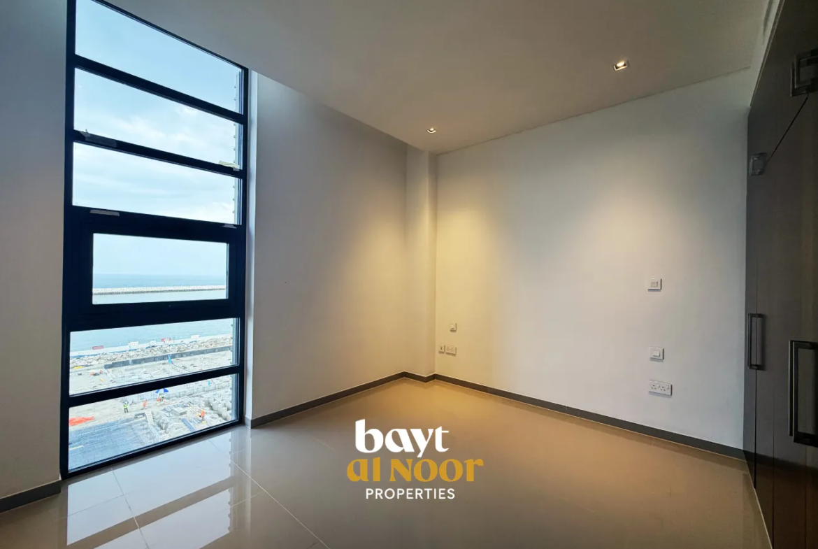 For Rent: Modern 2+1 Bedroom Flat in Al Mouj | REF KT5028
