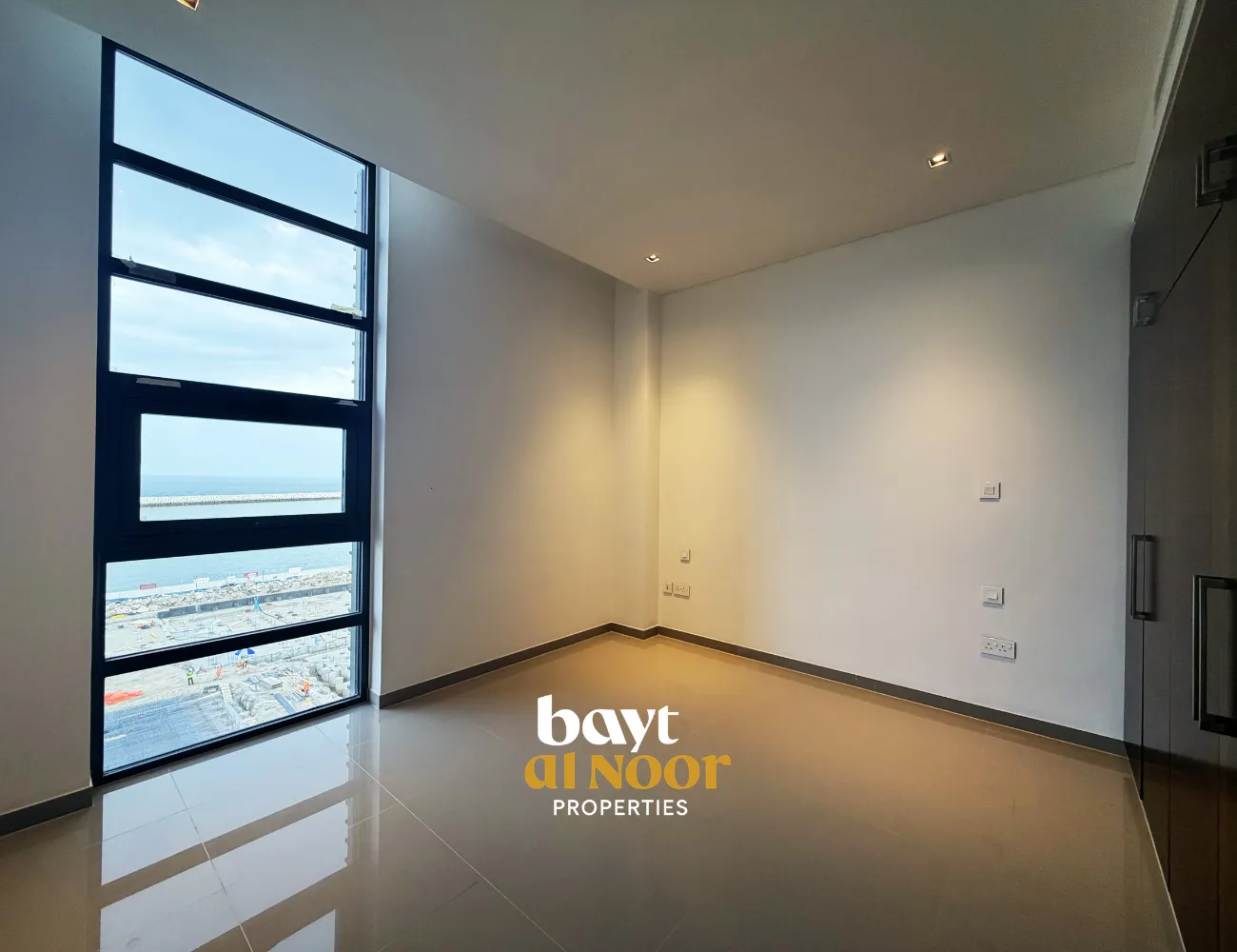 For Rent: Modern 2+1 Bedroom Flat in Al Mouj | REF KT5028