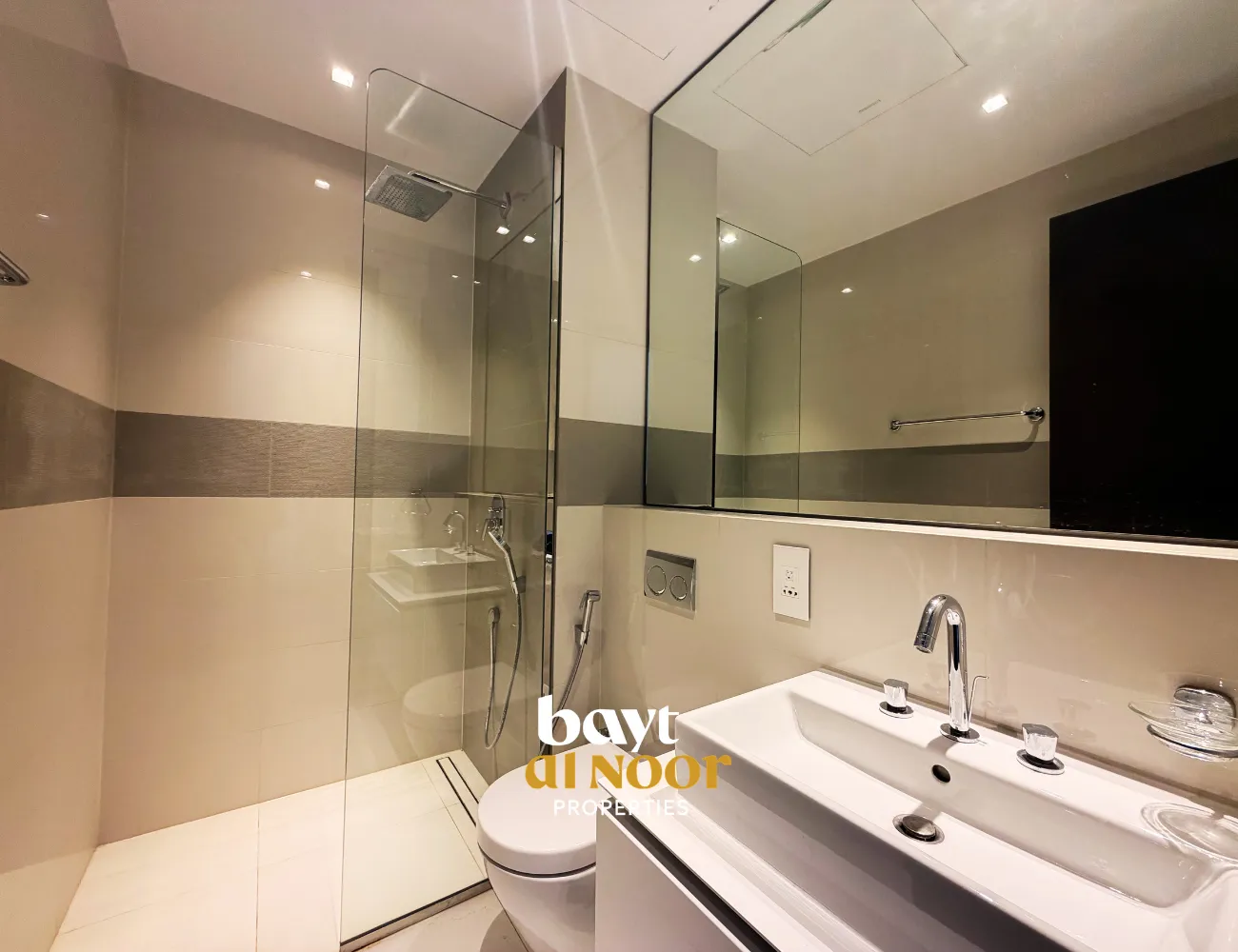 For Rent: Modern 2+1 Bedroom Flat in Al Mouj | REF KT5028