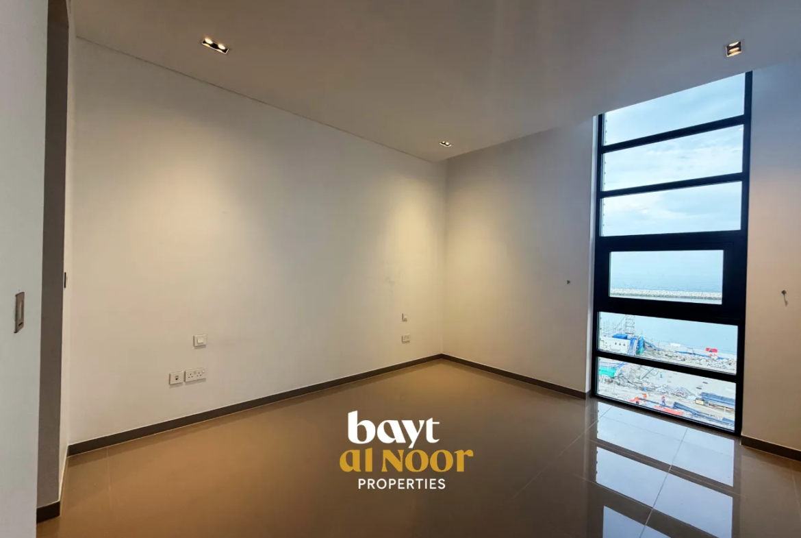 For Rent: Modern 2+1 Bedroom Flat in Al Mouj | REF KT5028