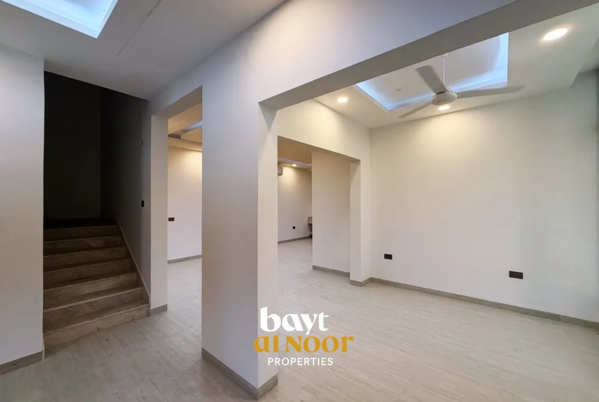 For Rent: BRAND NEW Spacious 7-Bedroom Villa with Large Layout in Al Mawaleh South | REF HO3055