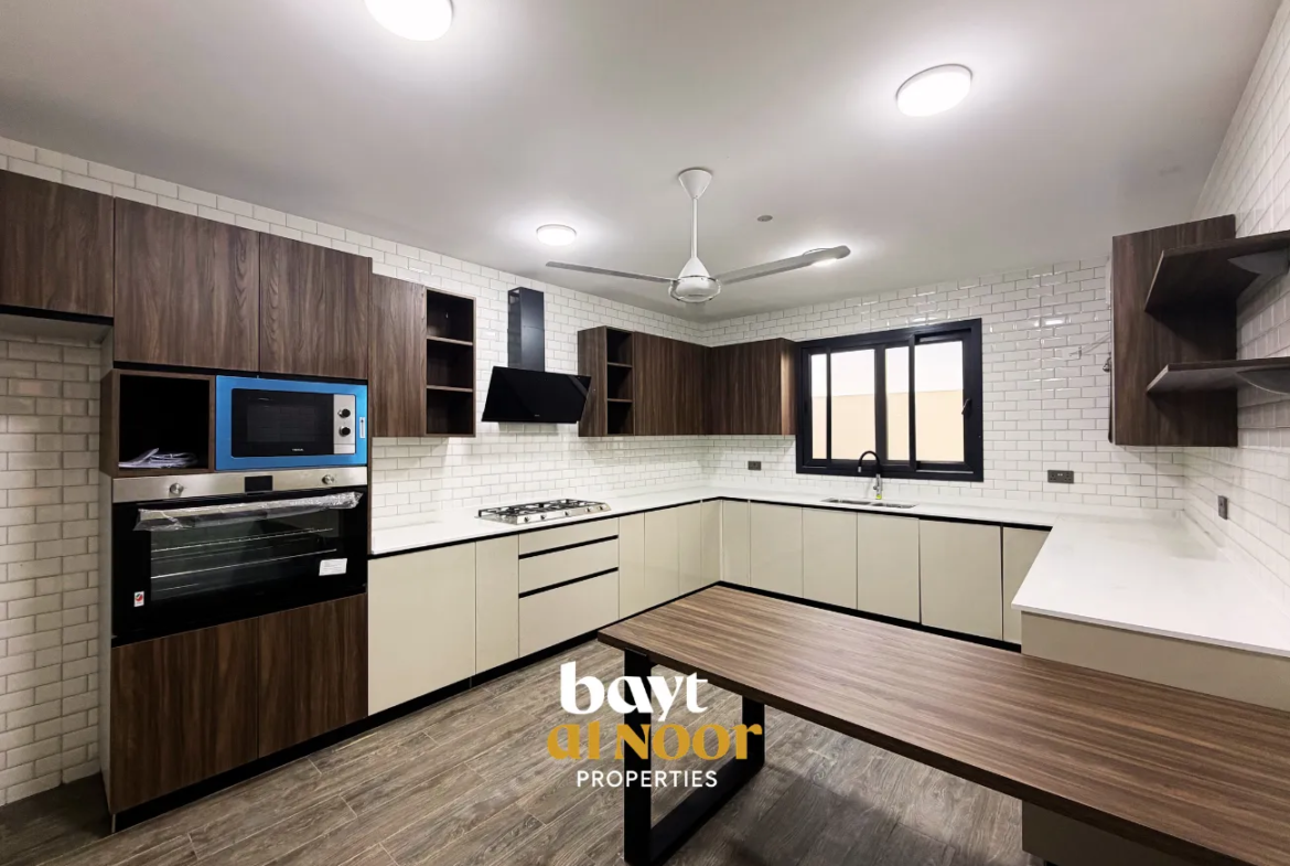 For Rent: BRAND NEW Spacious 7-Bedroom Villa with Large Layout in Al Mawaleh South | REF HO3055