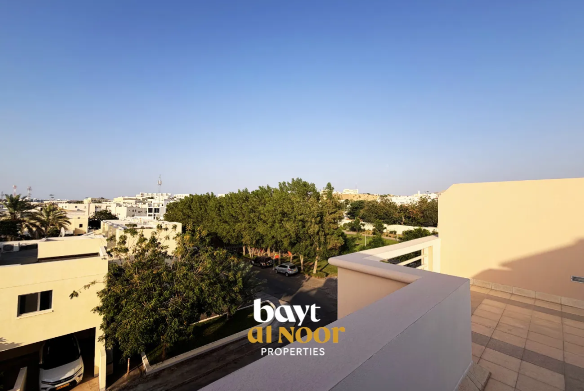 For Rent: Cozy Fully Furnished 4 Bedroom Villa Near Kids Park in Madinat Sultan Qaboos | REF HO3060