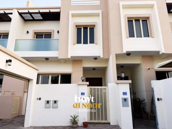 For Rent: Spacious 4 Bedroom Villa Near Kids Park in Madinat Sultan Qaboos | REF HO3060-B