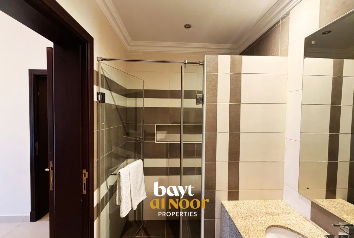 For Rent: Spacious 4 Bedroom Villa Near Kids Park in Madinat Sultan Qaboos | REF HO3060-B