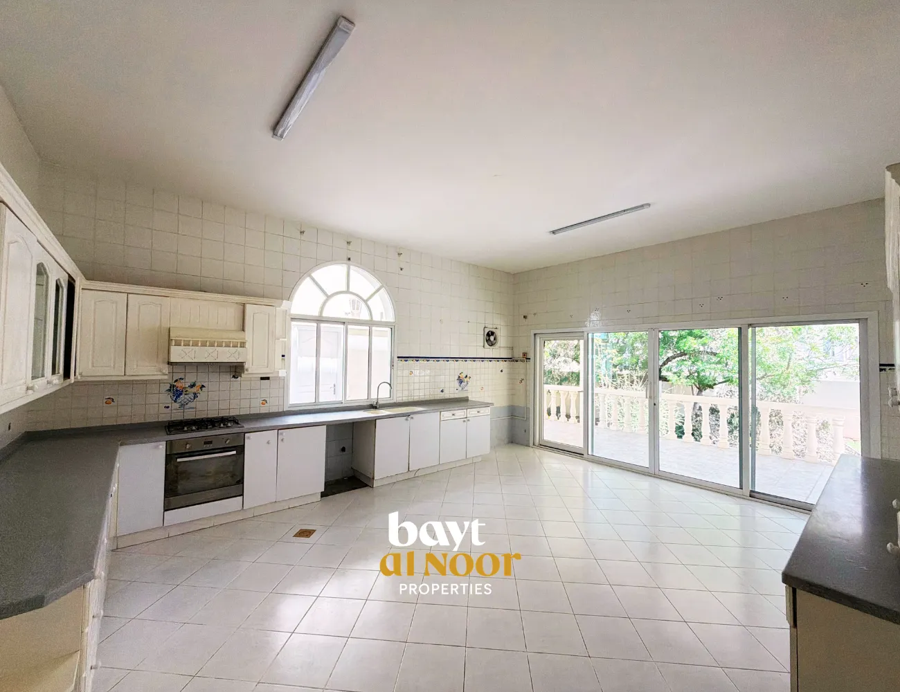 For Rent: Luxury Standalone 5+3 Bedroom Villa on Spacious Plot in Qurum | REF HO3065