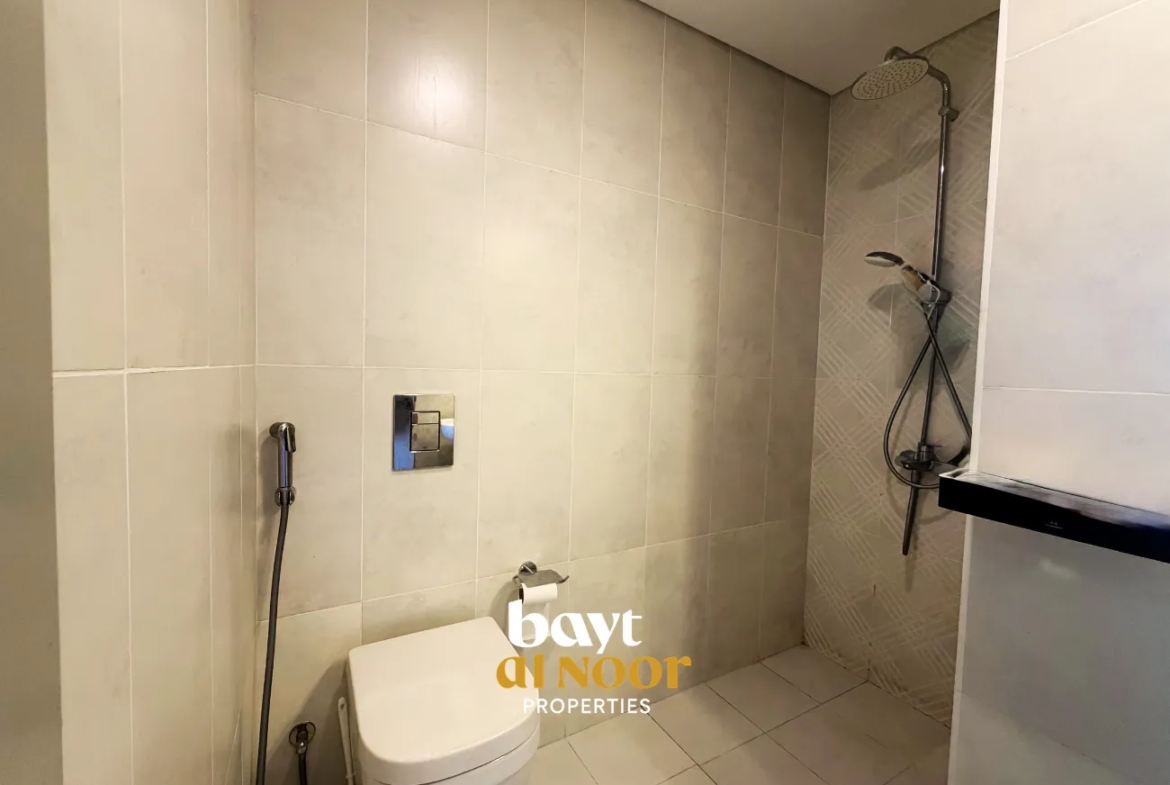 For Sale: Cozy 1+1 Bedroom Flat in Prime Location Azaiba North | REF KT5030